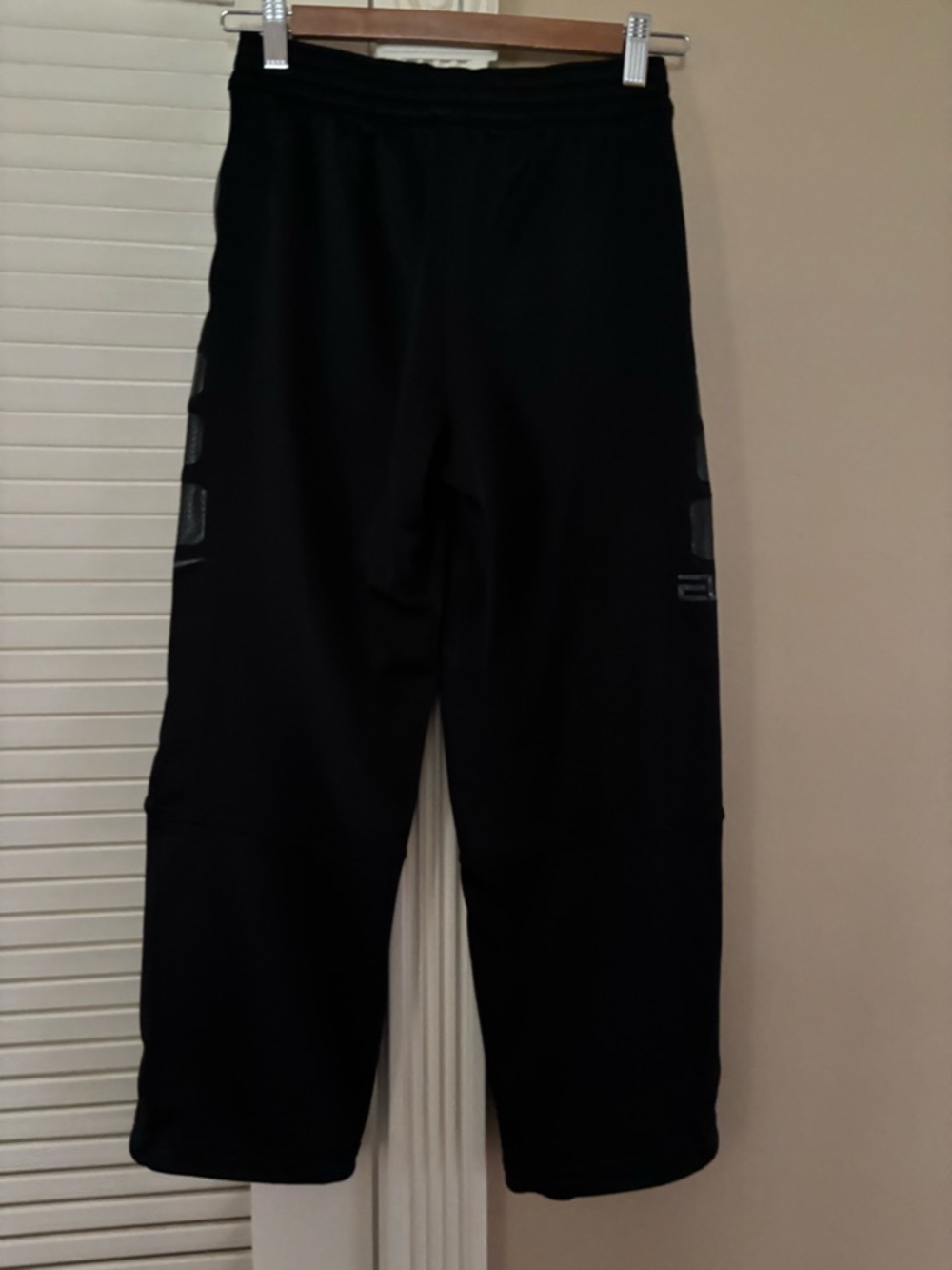 Nike Dri-Fit Black Athletic Sweatpants Boys L size